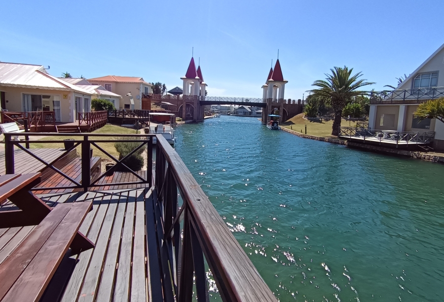 3 Bedroom Property for Sale in Marina Martinique Eastern Cape